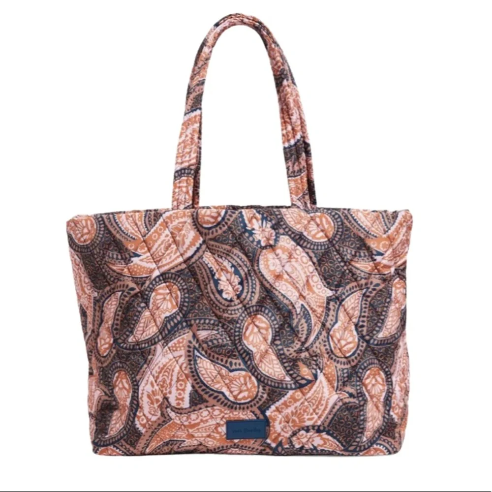 Vera Bradley Large Tote - Picture 1 of 5